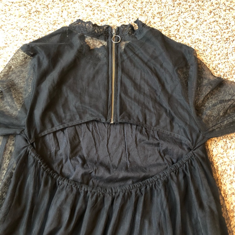 Volcom Lace Dress - Picture 8 of 8